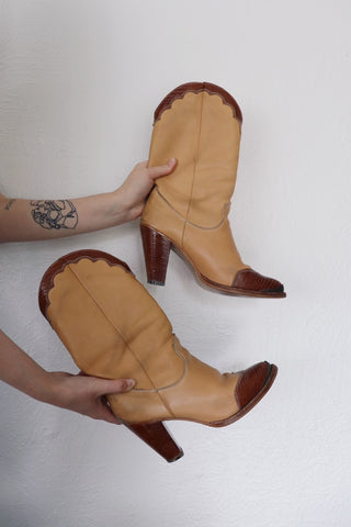 1970s Zodiac Cowboy Boots ~ Size 7.5 Women's